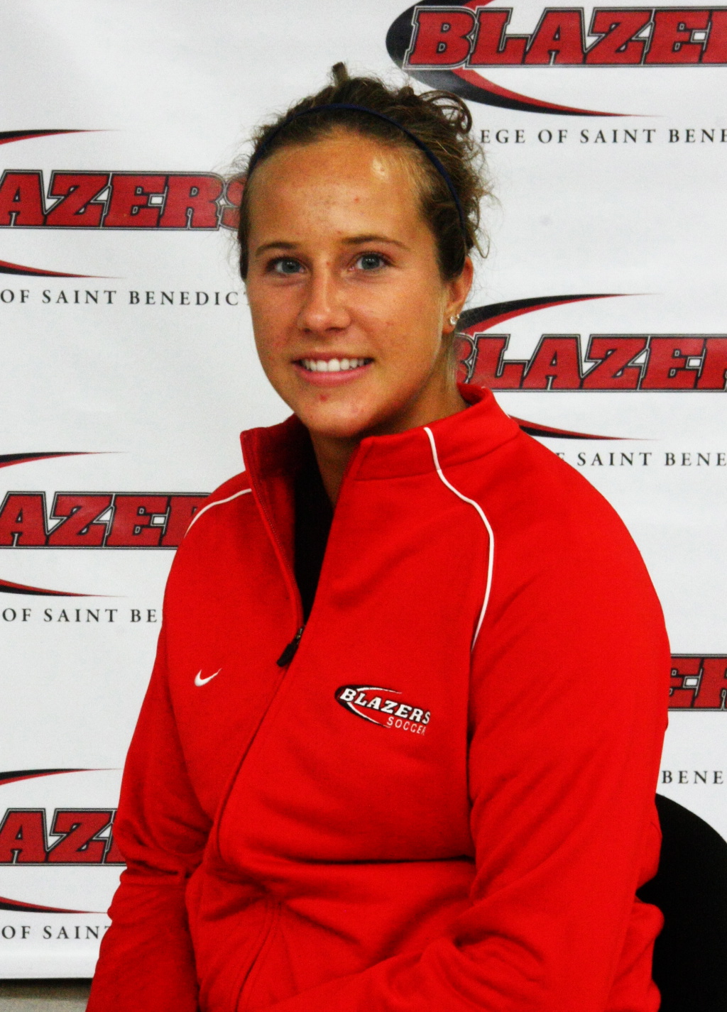 A 2011 head shot of soccer athlete Jenny Brattensborg